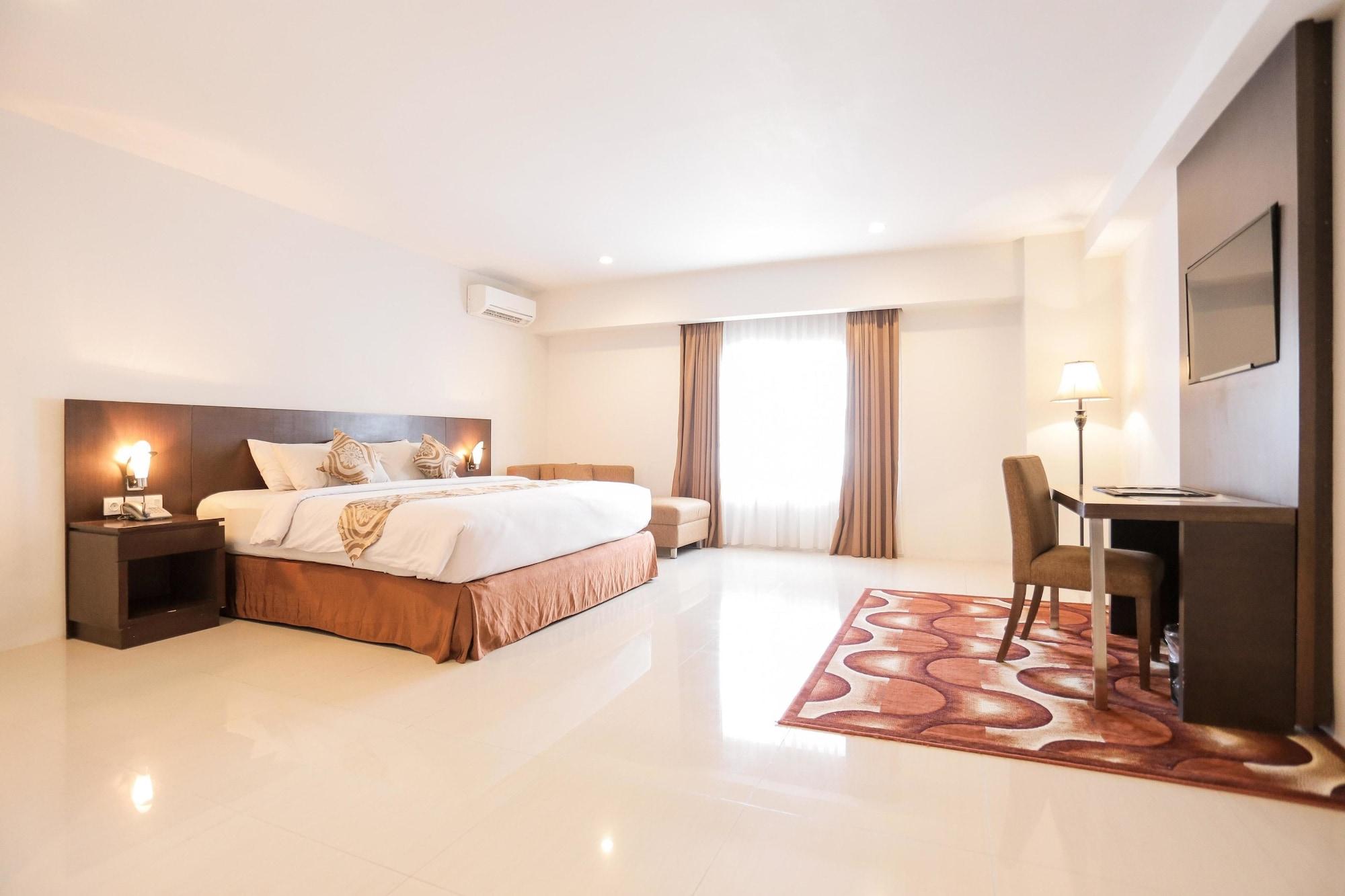 Grand Asia Hotel Makassar Exterior foto