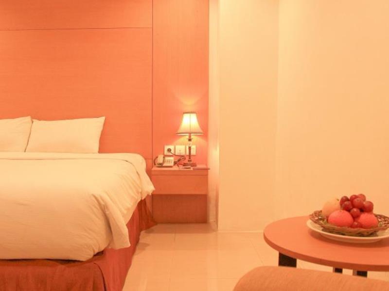 Grand Asia Hotel Makassar Exterior foto