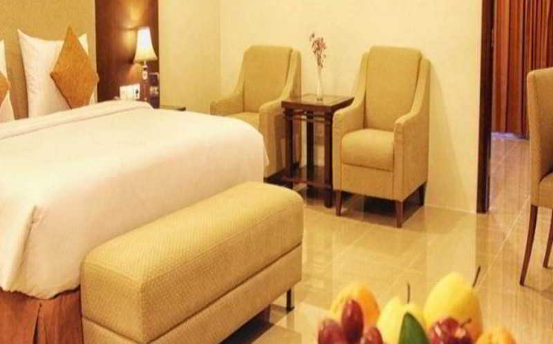 Grand Asia Hotel Makassar Exterior foto